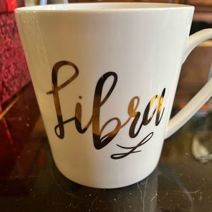 Libra ♎️ zodiac mugs x2 18 oz